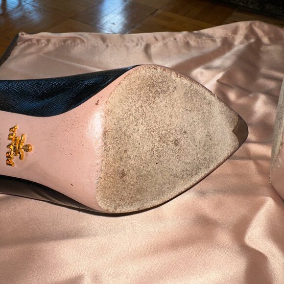 Prada Pumps - Picture 6 of 14